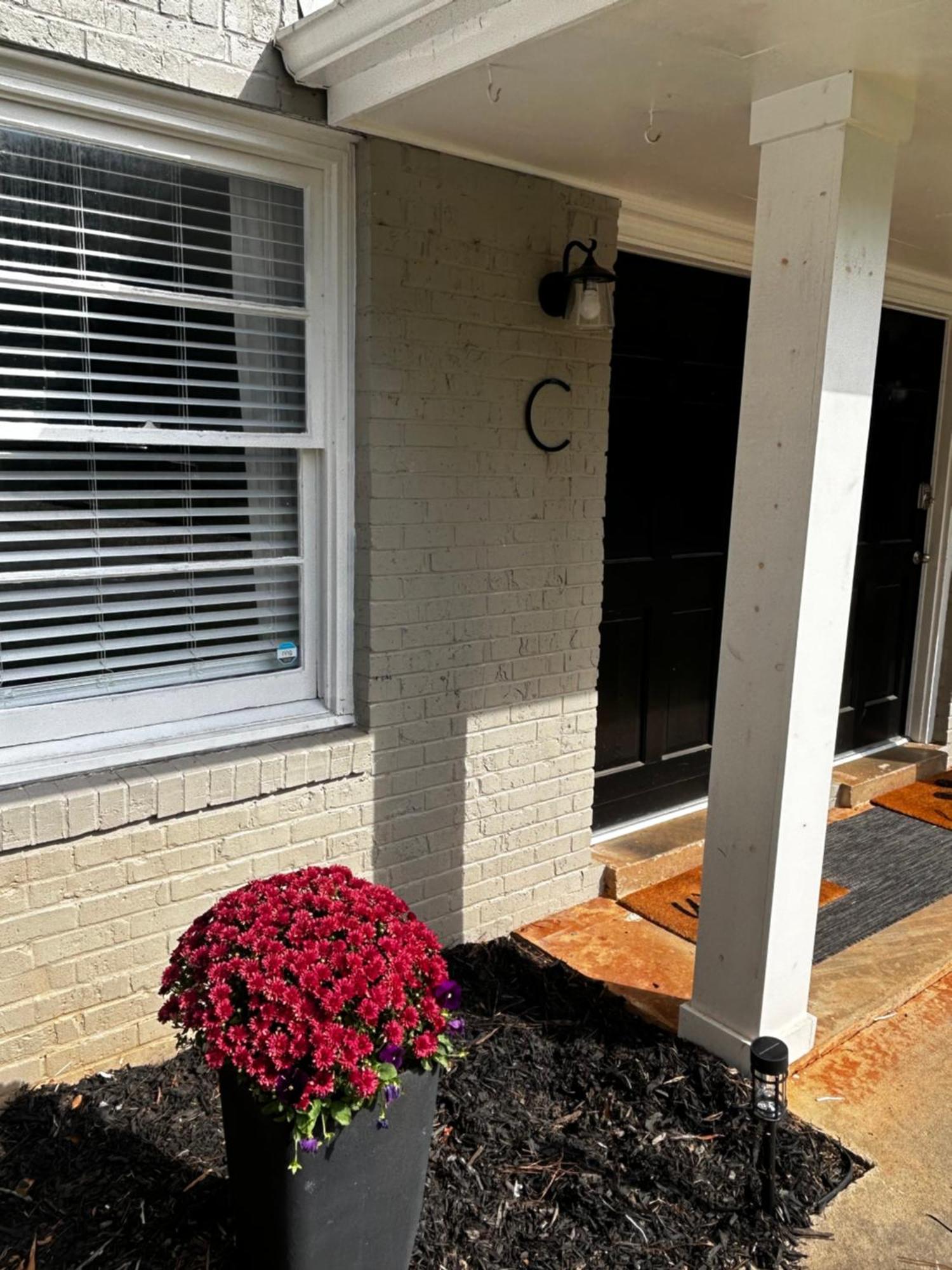 Coastal Cottage 1/2 Mile From Covington Square Exterior photo